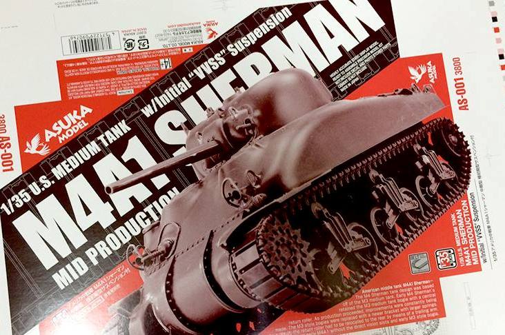 Asuka 1/35 U.S. Medium Tank M4A1 Sherman (Mid Production) with Initial vvss suspention