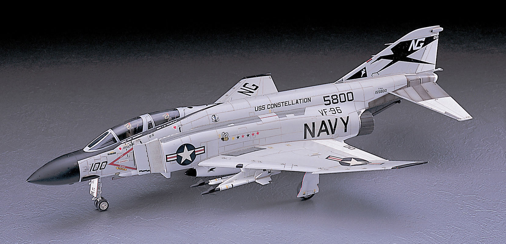 Hasegawa [PT6] 1:48 F-4J PHANTOM II / ONE PIECE CANOPY INCLUDED | 4967834072060