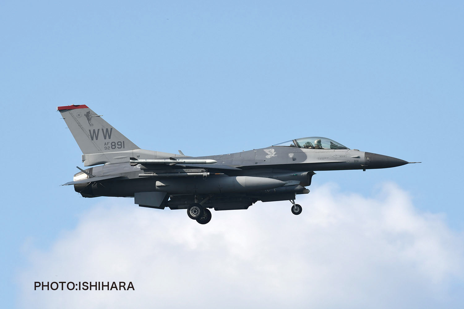 Platz 1/144 USAF F-16C Fighting Falcon Misawa AB 35FW (2 Kits In One Box)