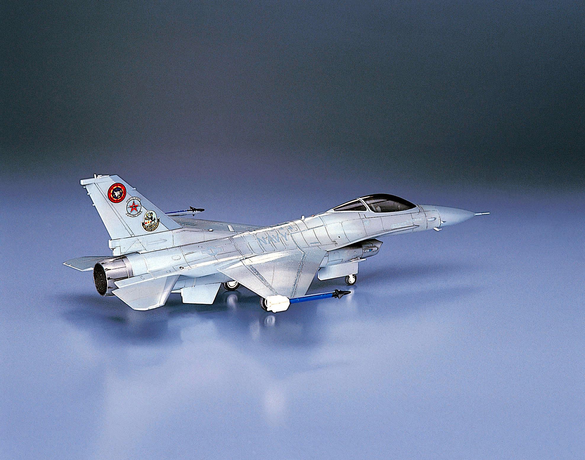 Hasegawa [C12] 1:72 F-16N FIGHTING FALCON | 4967834013421