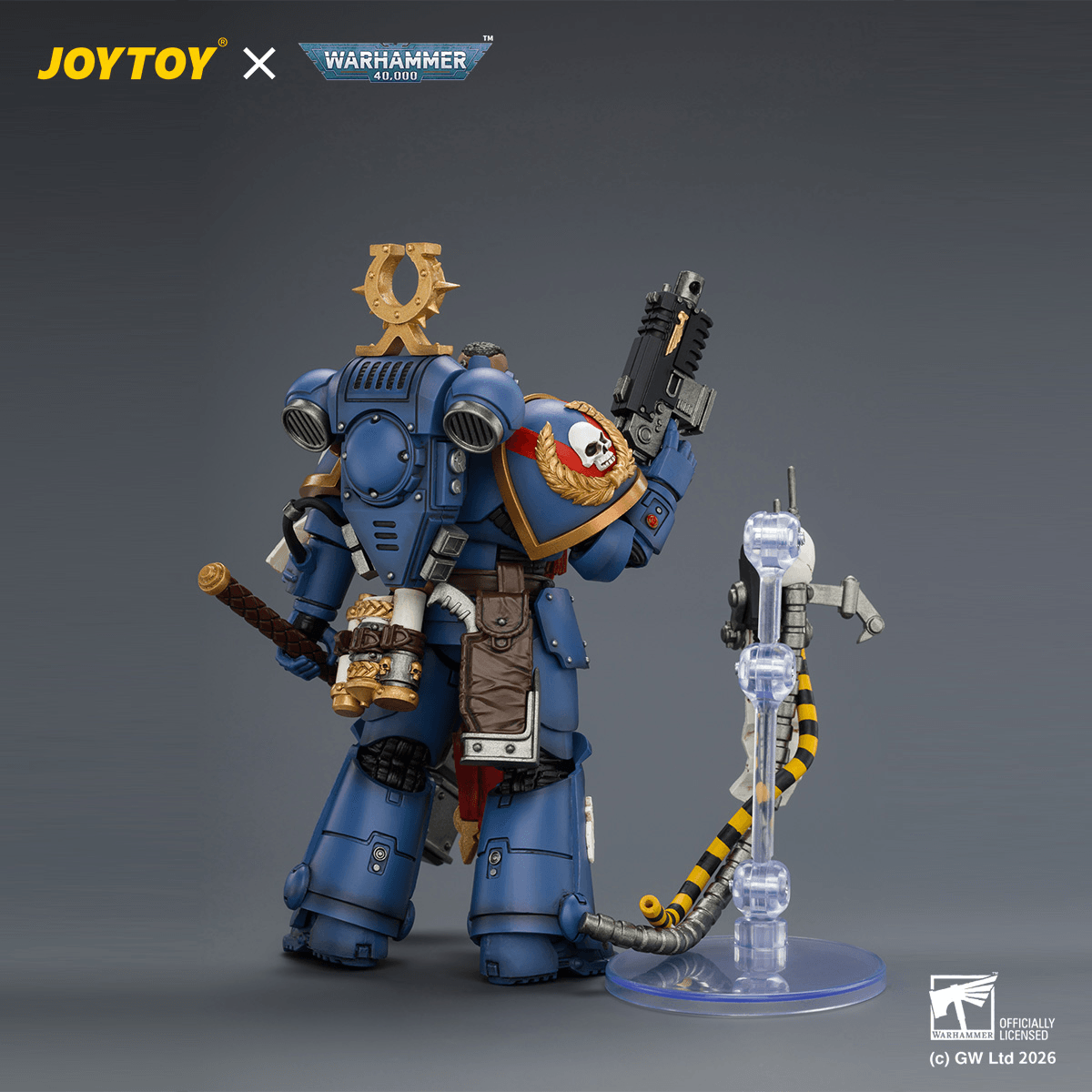 Ultramarines Ferren Areios with Thunder Hammer and Bolt Pistol