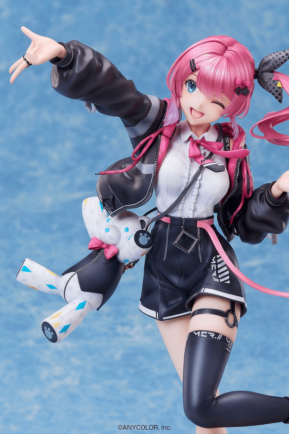 Nijisanji Kuramochi Melto 1/7 Complete Figure | 4595057570195