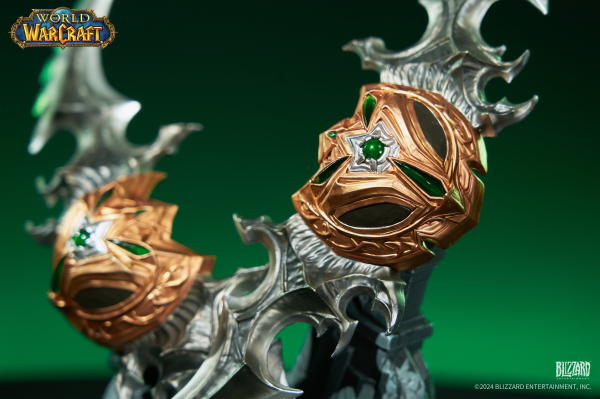 HEX Collectibles World of Warcraft 20th Anniversary Warglaives of Azzinoth Collector's Edition Replica | 6974281170230
