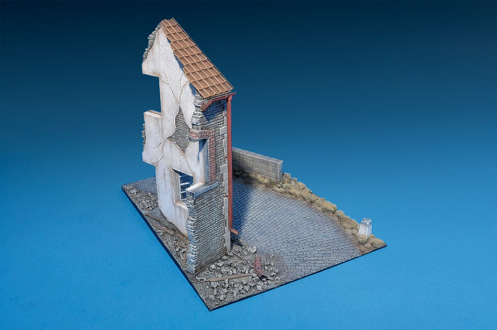 MiniArt Ardennes Street | 4820041102701