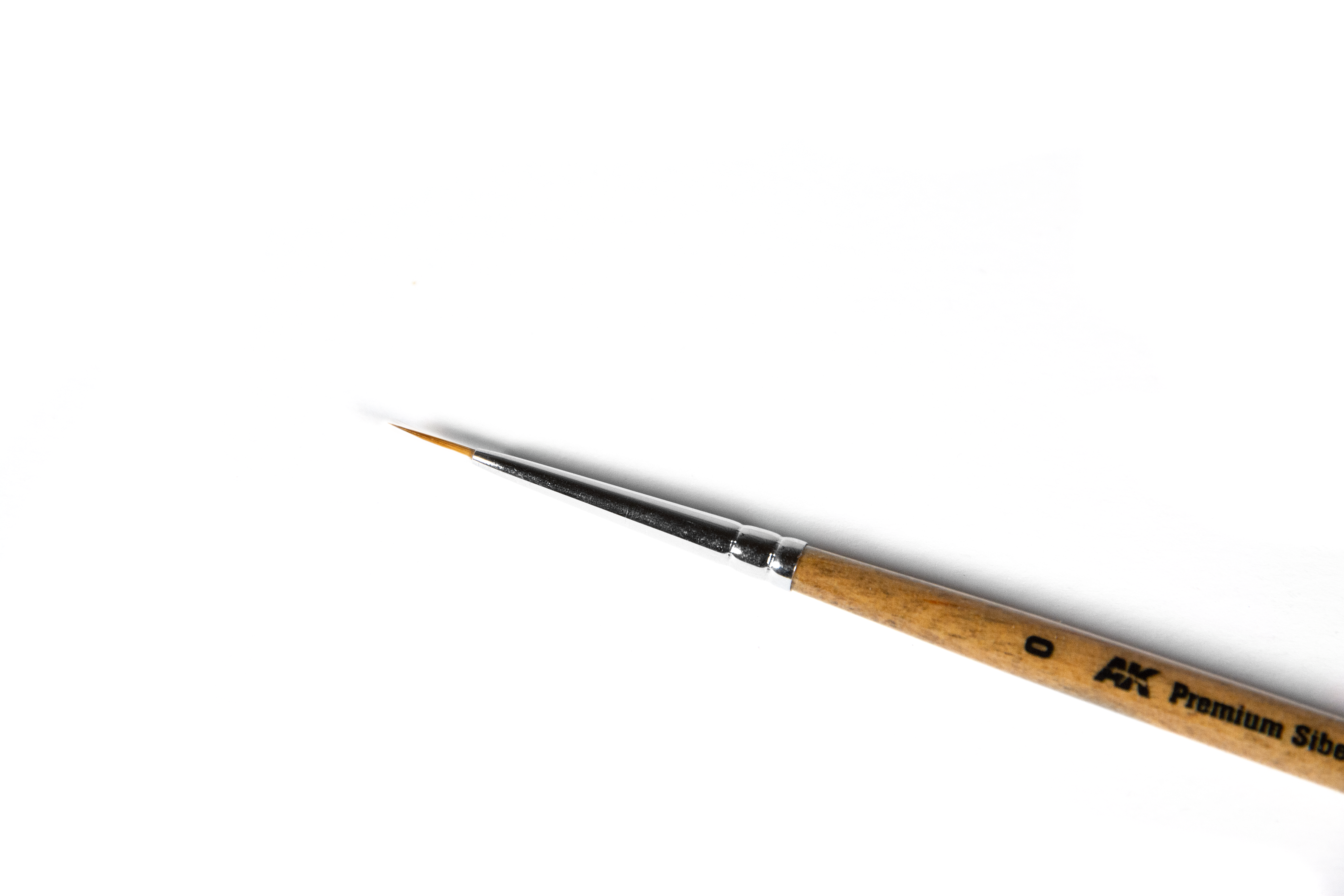 AK Interactive Premium Siberian Kolinsky Brush 0 | 8435568308046