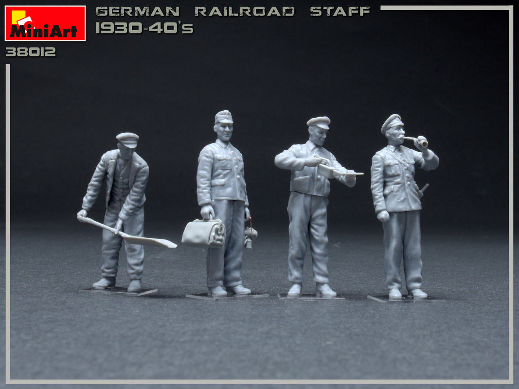 MiniArt German Railroad Staff 1930-40s | 4820183311986