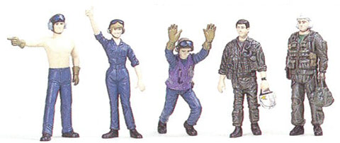Fujimi 1/72 USN Flight Deck Crew Figures & MD-3 Tractor