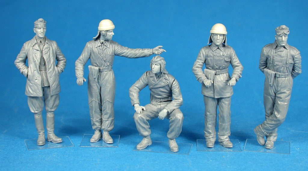 MiniArt Hungarian Tank Crew (1/35) | 4820041102947