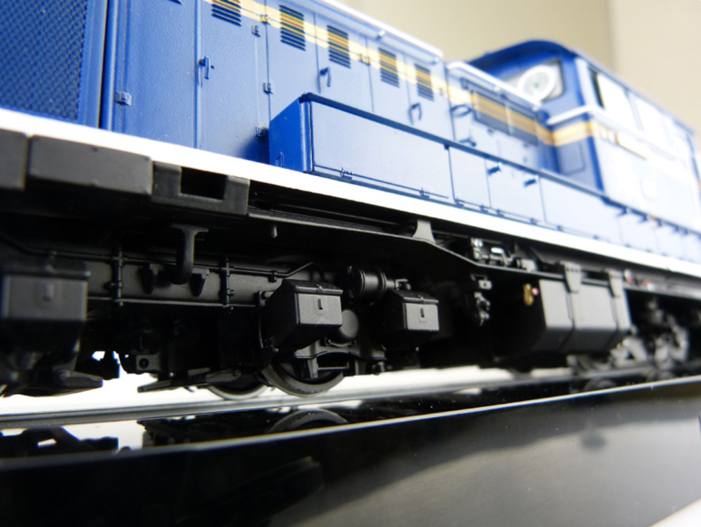 Aoshima 1/45 Diesel locomotive DD51 Limited Express Hokutosei | 4905083010006