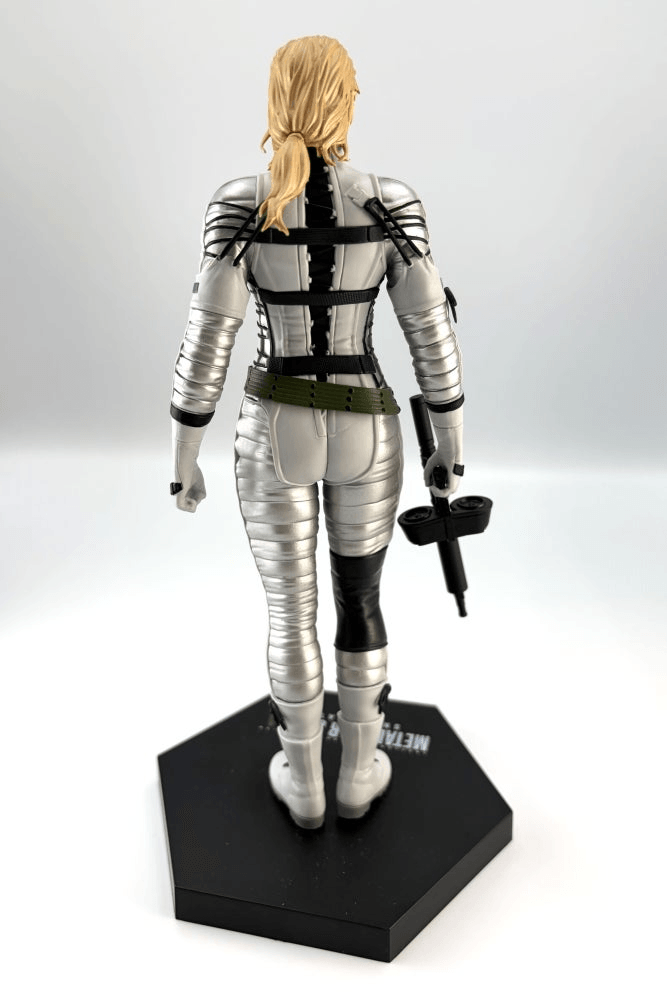 METAL GEAR SOLID Δ: SNAKE EATER figure collection THE BOSS | 4570015671992