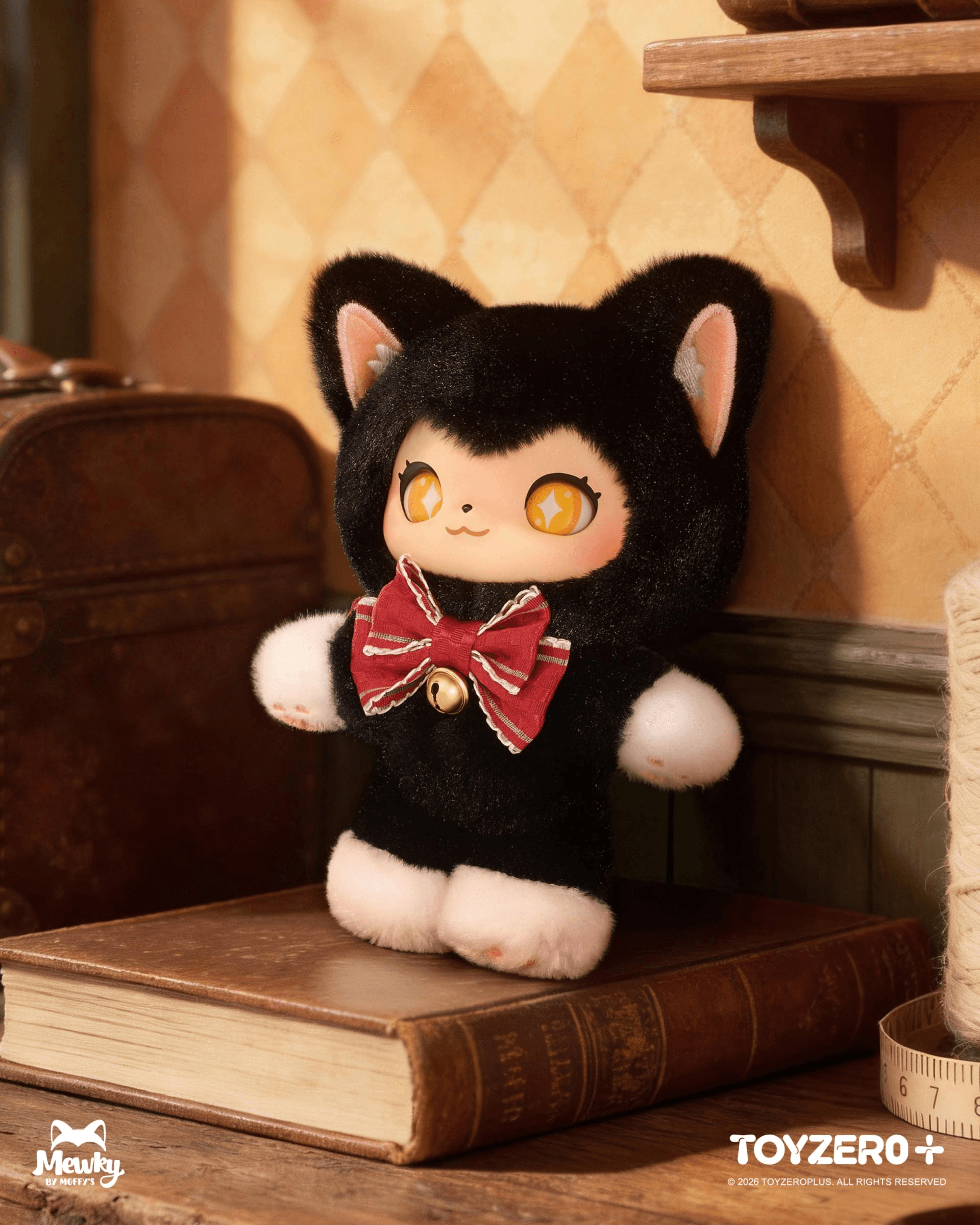 Mewky Vinyl Face Plush Toy | 6978531762329