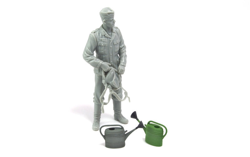 Matho 1/35 Plastic Watering Cans | 5907747900752
