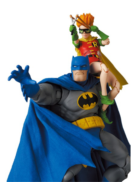 Medicom Toy MAFEX BATMAN BLUE Ver. & ROBIN (The Dark Knight Returns) | 4530956471396