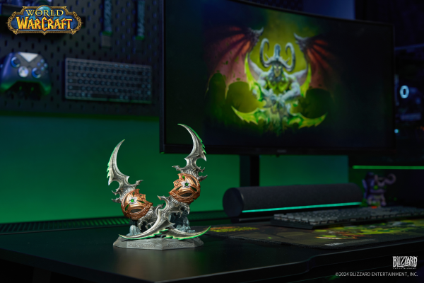 HEX Collectibles World of Warcraft 20th Anniversary Warglaives of Azzinoth Collector's Edition Replica | 6974281170230