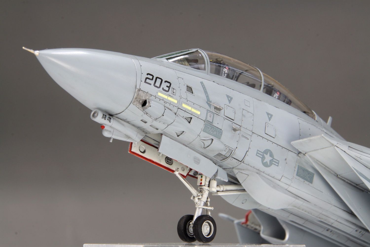FineMolds 1/72 US Navy F-14A Tomcat "USS Independence, 1995" | 4536318720324