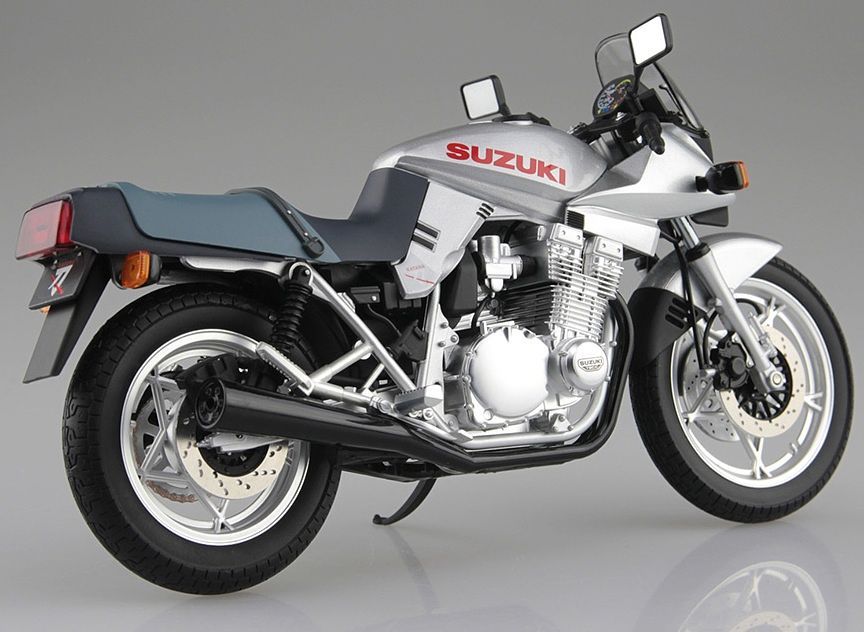 Aoshima 1/12 Suzuki GSX1100S Katana Diecast Motorcycle