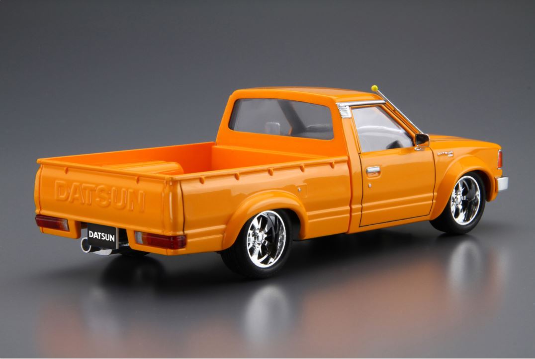 Aoshima 1/24 Datsun Truck Custom '82 Nissan | 4905083058404