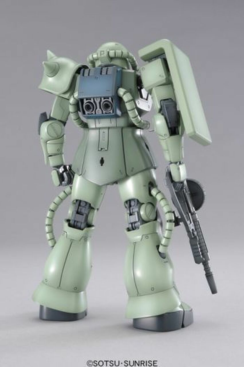 Bandai MG 1/100 Zaku II Ver. 2.0 | 4573102615800