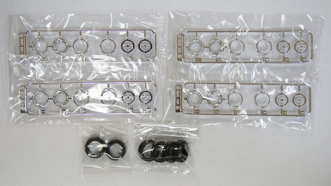 Fujimi 1/24 The Wheel Series (No.66) Racing Hart Wheel & Tire Set 14 inch