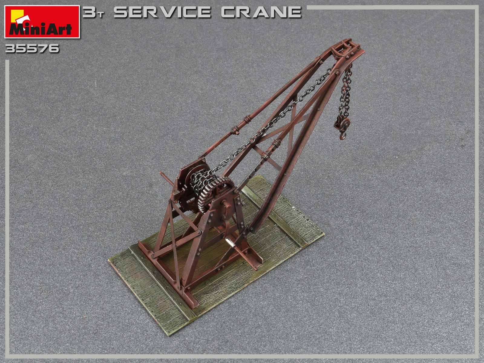 MiniArt 3 Tonne Service Crane (1/35) | 4820183312303