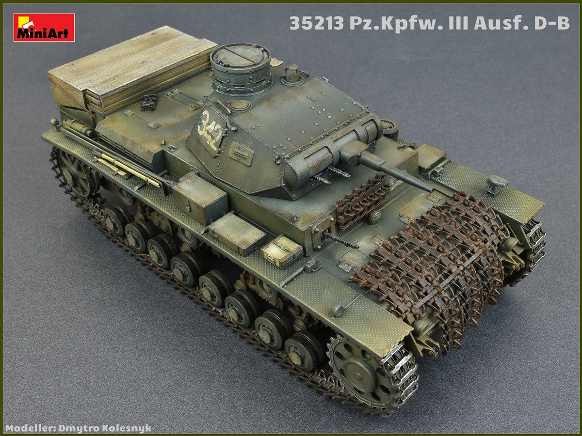 MiniArt 1/35 Pz.Kpfw.III Ausf. D/B | 4820183311634