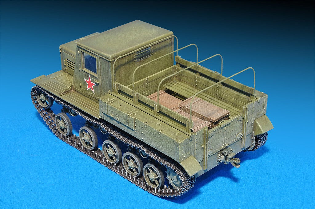 MiniArt 1/35 Ya-12 Late Prod. Soviet Artillery Tractor | 4820041102435