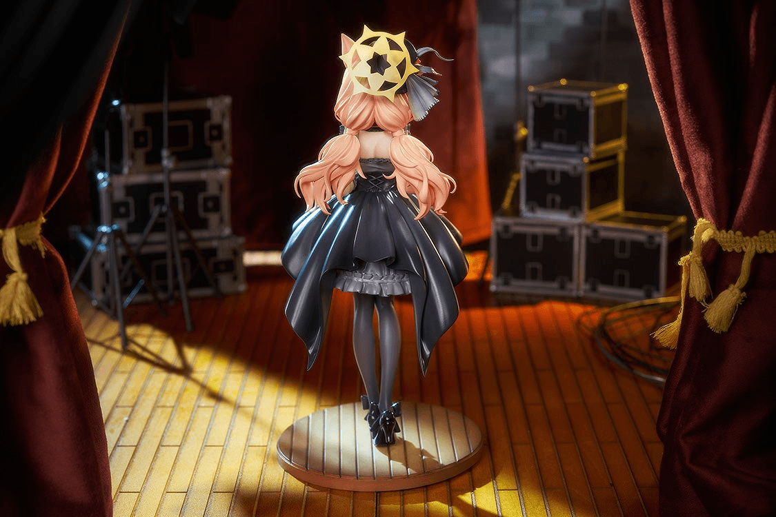 Mari (Idol): Memorial Lobby Ver. | 4580828673977