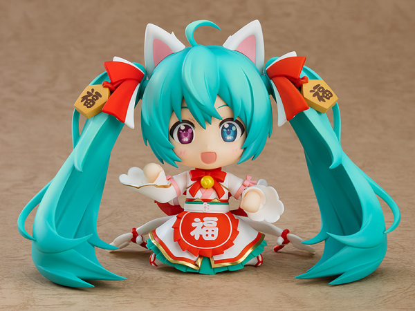 GOOD SMILE COMPANY Nendoroid Hatsune Miku: Maneki Miku Ver.(4571697181755)(4571697181755)