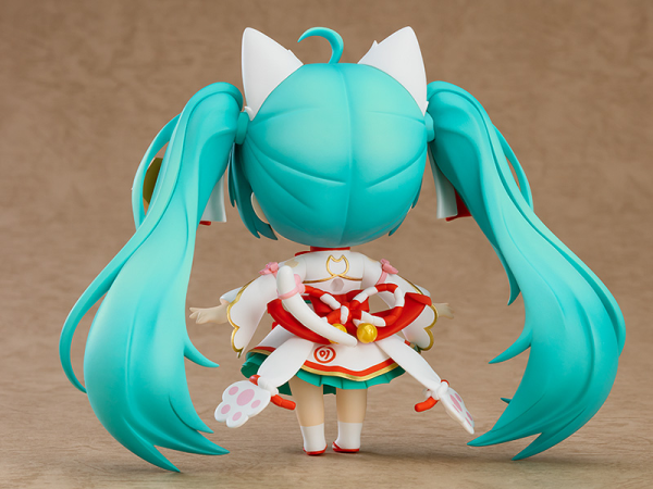 GOOD SMILE COMPANY Nendoroid Hatsune Miku: Maneki Miku Ver.(4571697181755)(4571697181755)