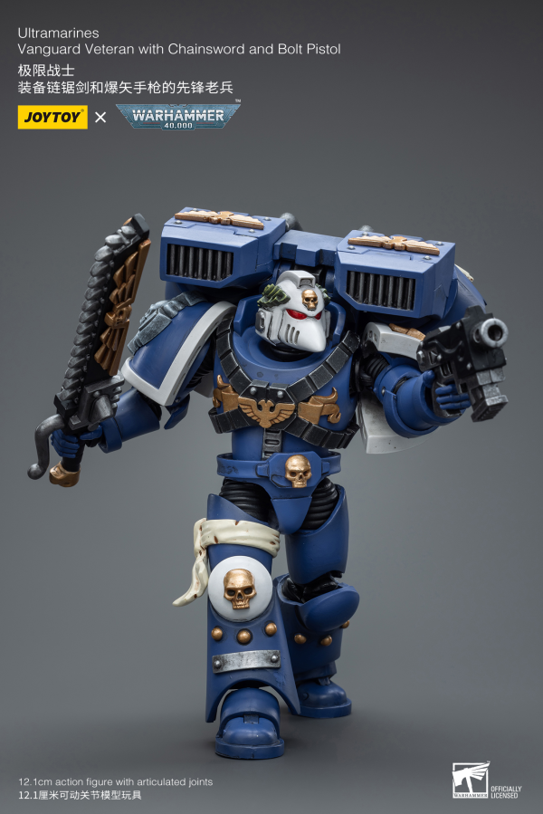 Joy Toy Ultramarines Vanguard Veteran with Chainsword and Bolt Pistol | 6973130378025