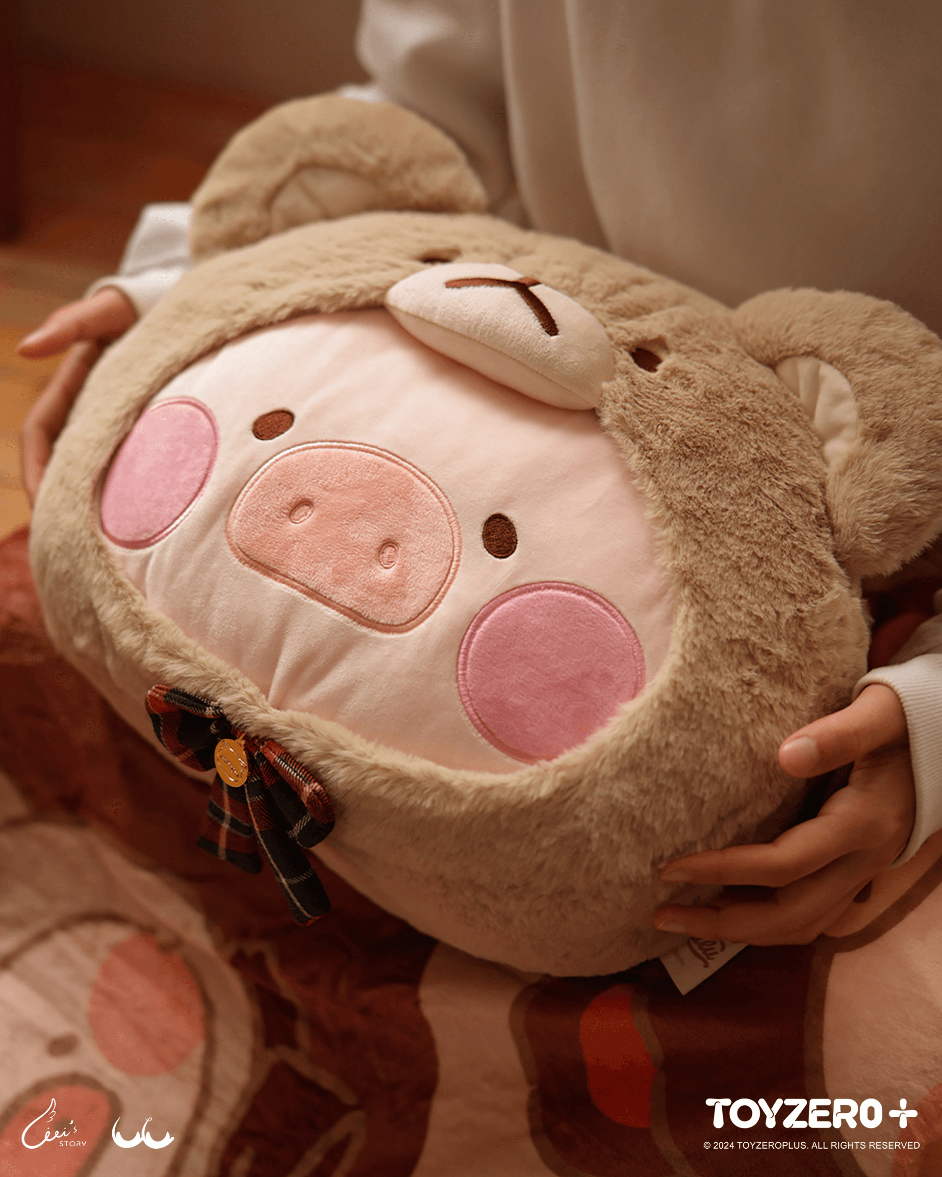 LuLu the Piggy - Teddy LuLu Hand Warmer Cushion + Blanket | 781005360121