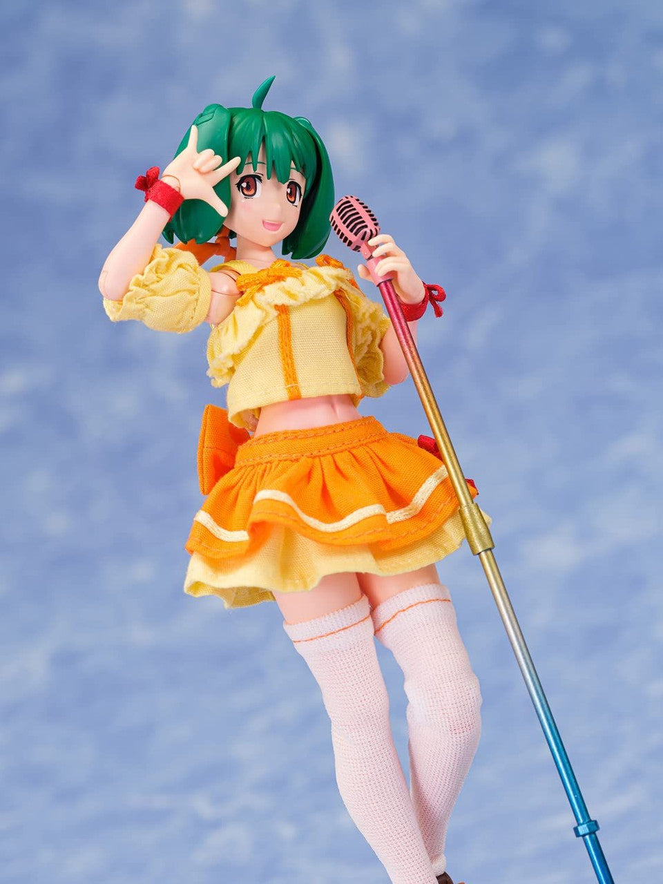Aoshima V.F.G. Macross F VF-25F Messiah Ranka Lee Macross 40th Anniversary(4905083064252)