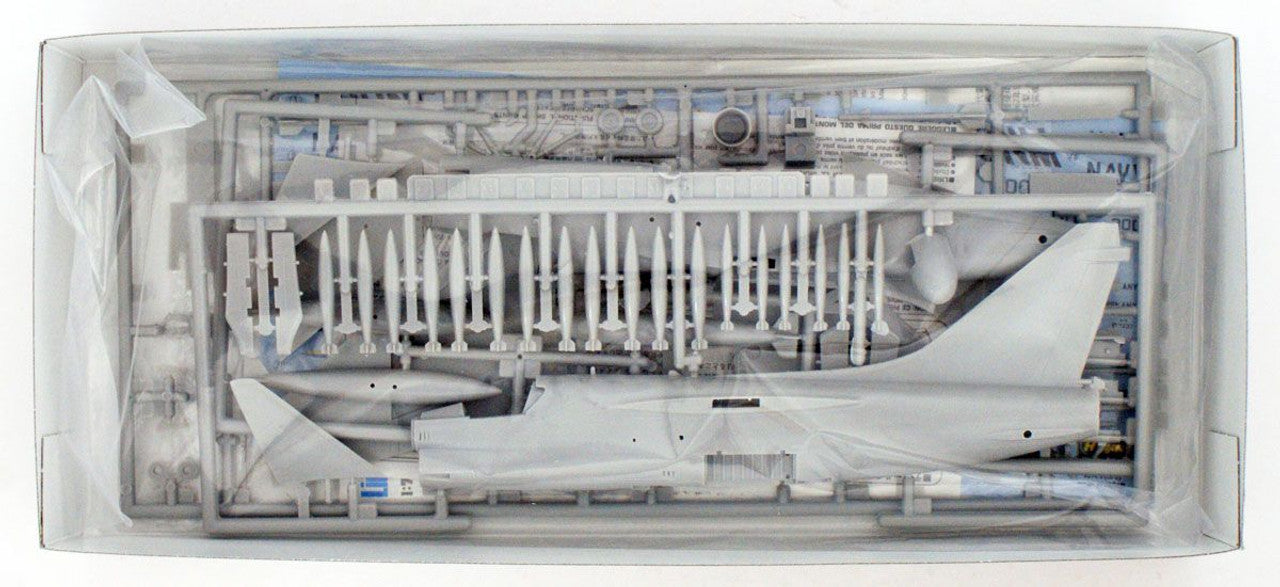 Hasegawa [B8] 1:72 A-7A CORSAIR II