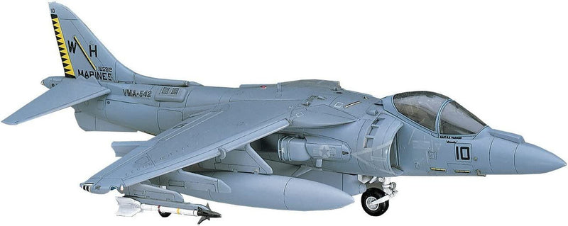 Hasegawa [D24] 1:72 AV-8B HARRIER II PLUS
