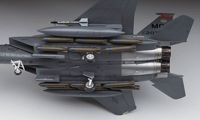 Hasegawa [E39] 1:72 F-15E STRIKE EAGLE