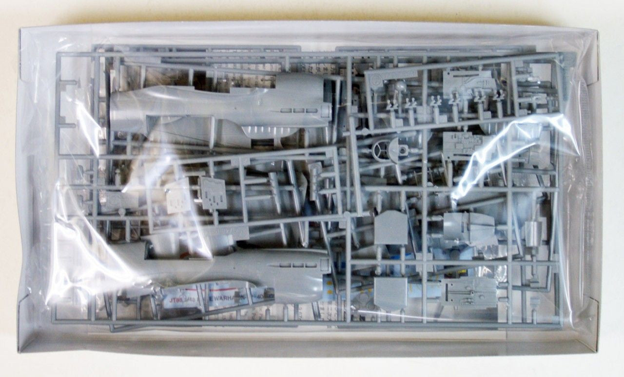 Hasegawa [JT86] 1:48 P-40E WARHAWK | 4967834191860