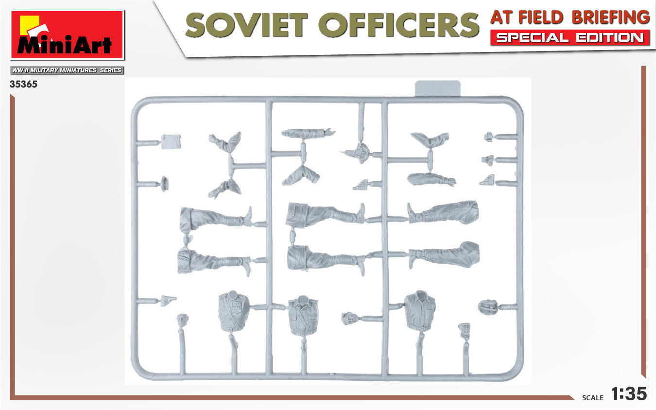 MiniArt 1/35 Soviet Officers at Field Briefing. Special Edition | 4820183314246