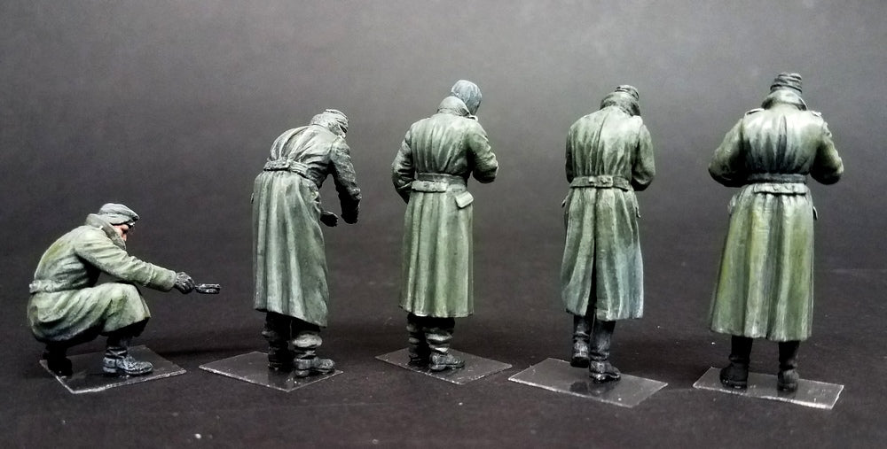 MiniArt 1/35 German Soldiers (Winter 1941-42) | 4820183310743