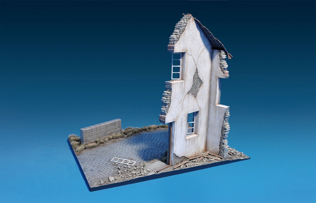 MiniArt Ardennes Street | 4820041102701