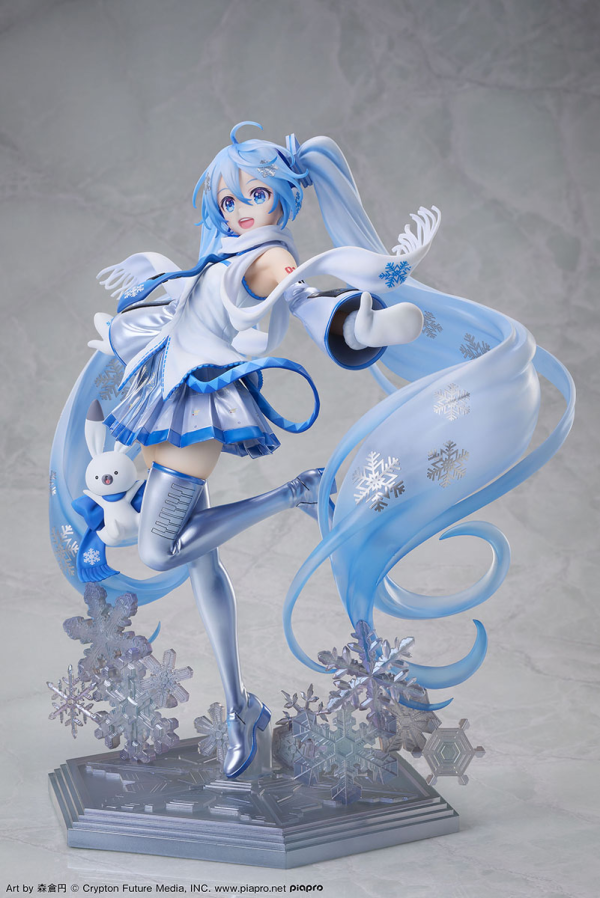 Design COCO Snow Miku Sky Town 10th Anniversary Ver. 1/7 Complete Figure(4595643112433)(4595643112433)