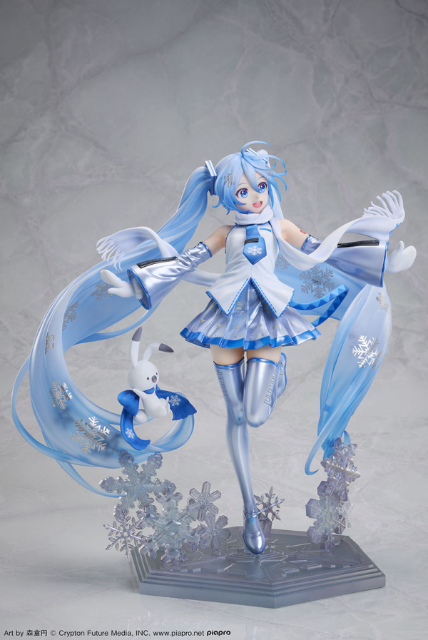 Design COCO Snow Miku Sky Town 10th Anniversary Ver. 1/7 Complete Figure(4595643112433)(4595643112433)