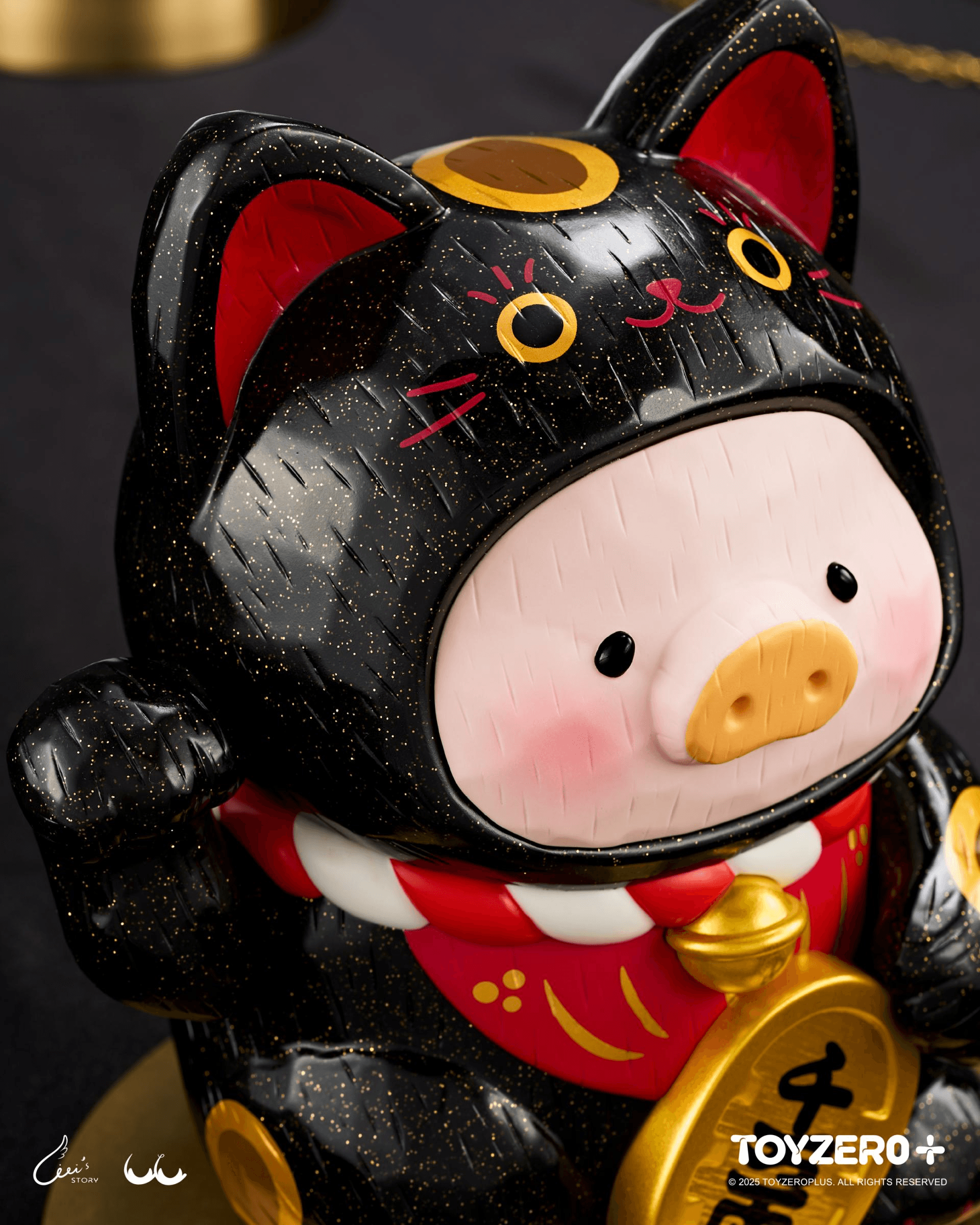LuLu the Piggy - 18cm Wood-Carving Maneki Lu (Black Cat) | 6978531762381