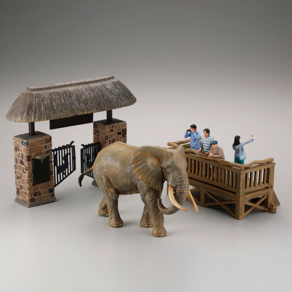 MegaHouse [KAIYODO] [UNPAINTED] ARTPLA Tourist and African Elephant Set (December 2010) | 4537807190161