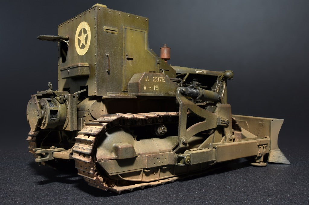 MiniArt 1/35 U.S. Armoured Buldozer | 4820183310217