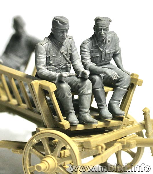 MASTER BOX 1/35 Road to the Rear