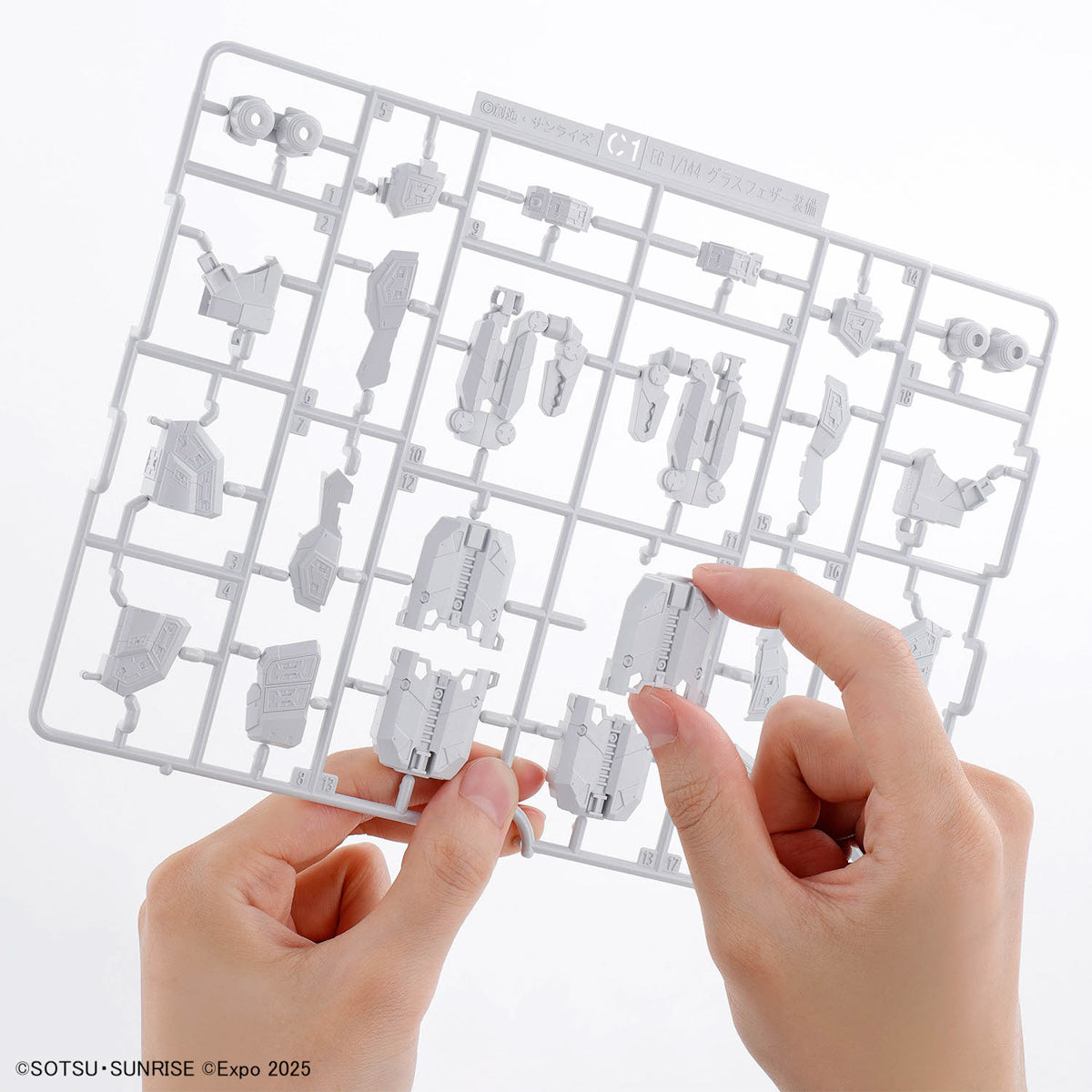Entry Grade 1/144 Option Parts Set for RX-78F00/E Gundam (EX-001 G.l.r.s.s. Feather Unit)