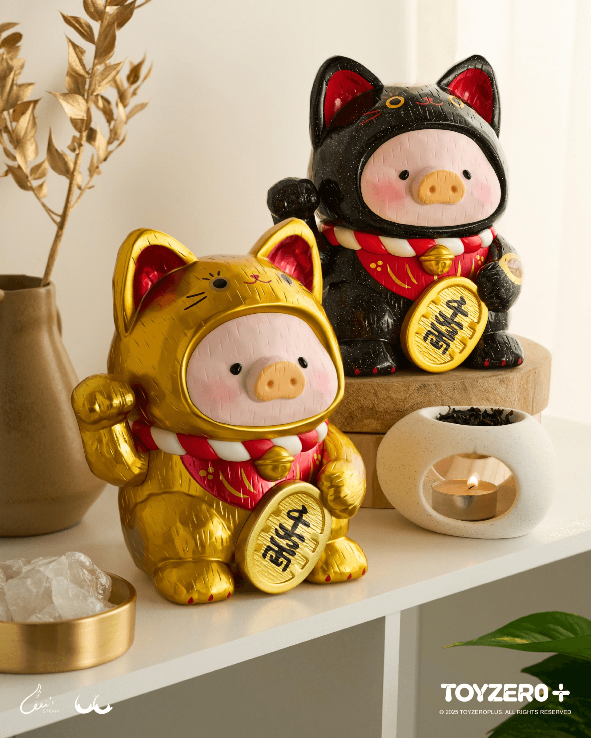 LuLu the Piggy - 18cm Wood-Carving Maneki Lu (Golden Cat) | 6978531762374