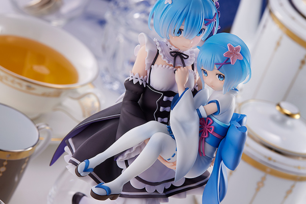 SEGA Re:ZERO -Starting Life in Another World- Figure Rem & Childhood Rem