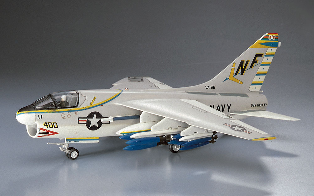 [B8] 1:72 A-7A CORSAIR II | 4967834012387