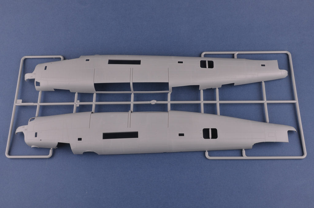 Hobby Boss 1/32 B-24J Liberator | 6939319232113